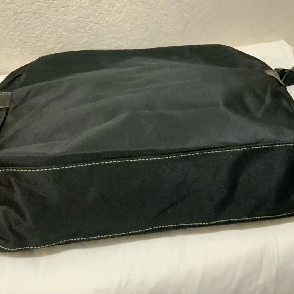 New TRUE RELIGION Black Duffel Travel Bag Weekend Carry Tote Gym Bag